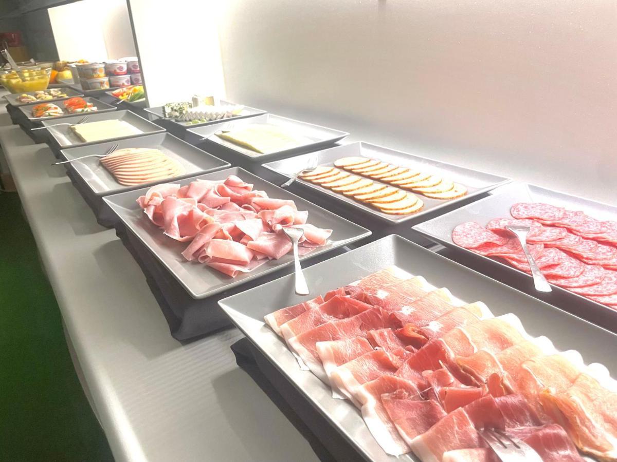 舒加赛雷加尔顿酒店 拉芬斯堡 外观 照片